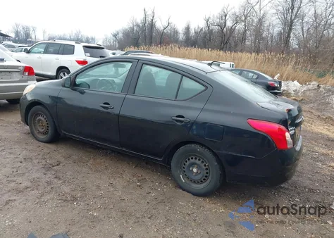 2014 Nissan Versa 1.6 Sv z USA, uszkodzony, nr VIN 3N1CN7AP7EL866973